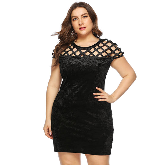 Damen Figurgünstiges Samtkleid mit einzigartigem Netzdesign EB