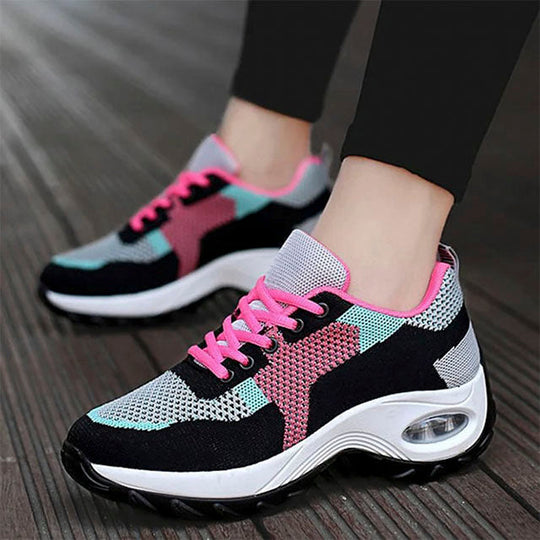 Atmungsaktive Farbblock-Sneaker EB