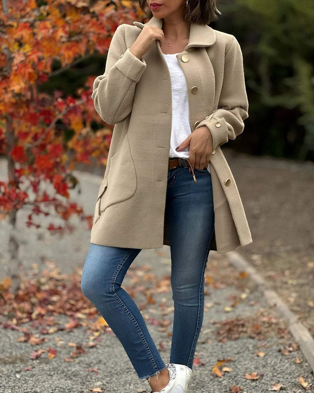 EB | Schicke, Elegante Jacke mit Stylischem Seitlichem Knoten-Detail.