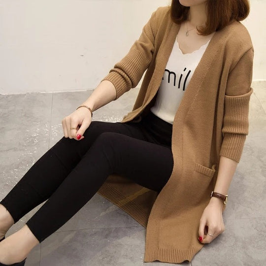 Damen Strickcardigan mit modischem V-Ausschnitt und lässiger Passform EB
