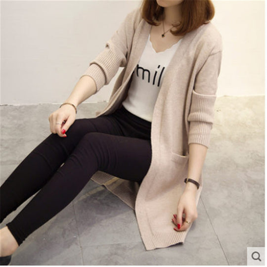 Damen Strickjacke mit offenem Schnitt und praktischen Taschen EB