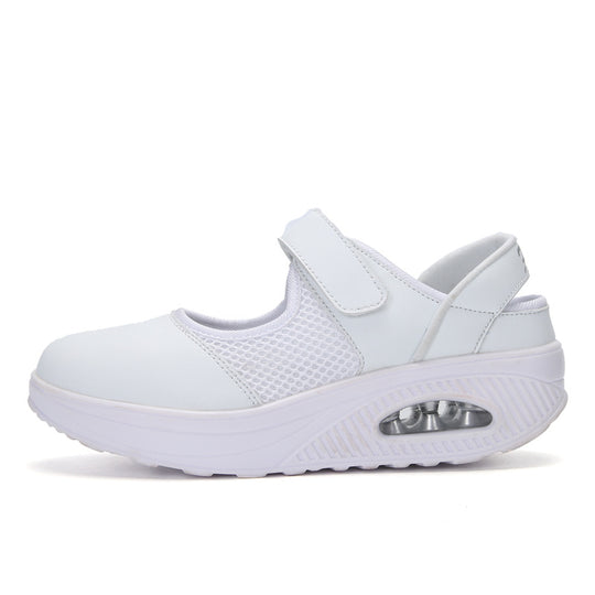 Damen Sportliche Slip-On Aqua-Schuhe mit praktischem Klettverschluss EB
