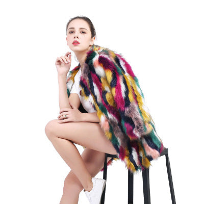 Damen Modische Kunstfelljacke mit auffälligem Design EB