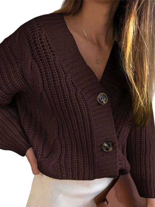 EB | Der Grobe Strickcardigan mit Zopfmuster & Charakter