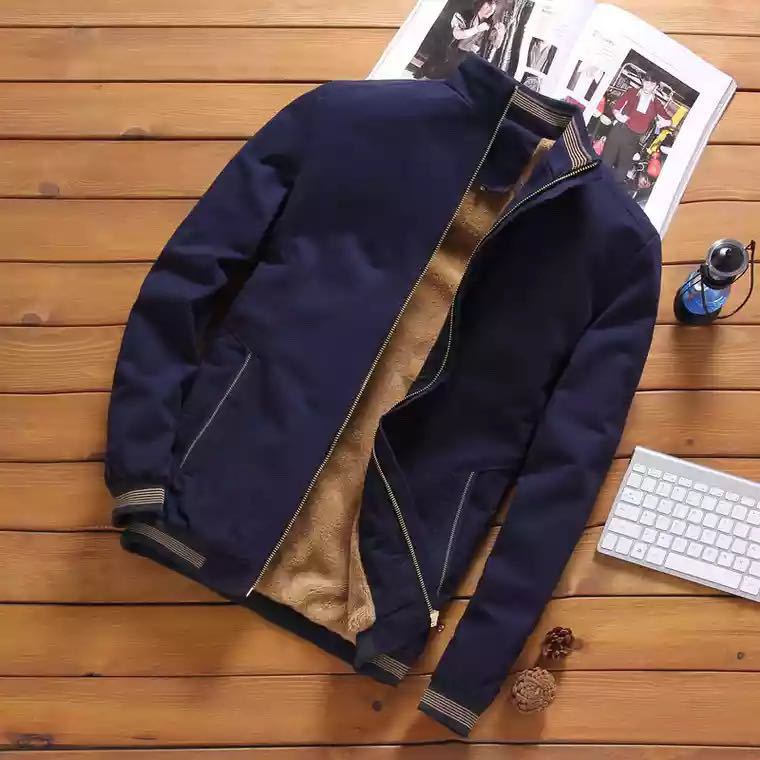 Herren nan casual Bomberjacke mit wärmendem Teddyfutter, Stehkragen und gerippten Bündchen EB
