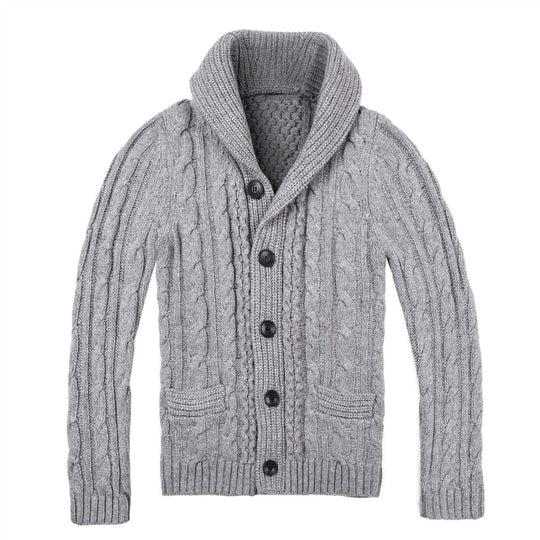 Herren Strickjacke mit klassischem Zopfmuster und praktischen Taschen EB