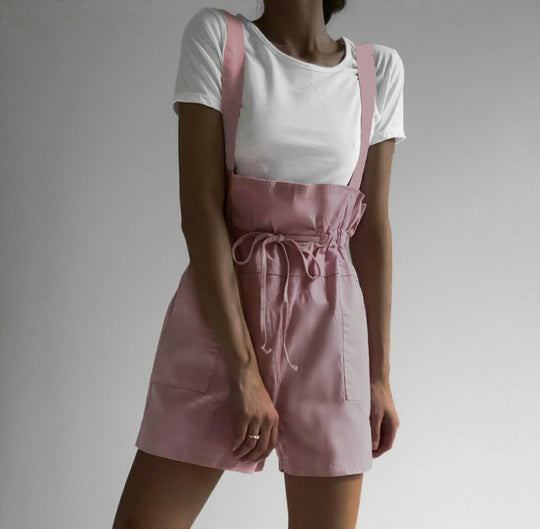 Damen Lässig geschnittene Overall-Shorts mit verstellbaren Trägern EB