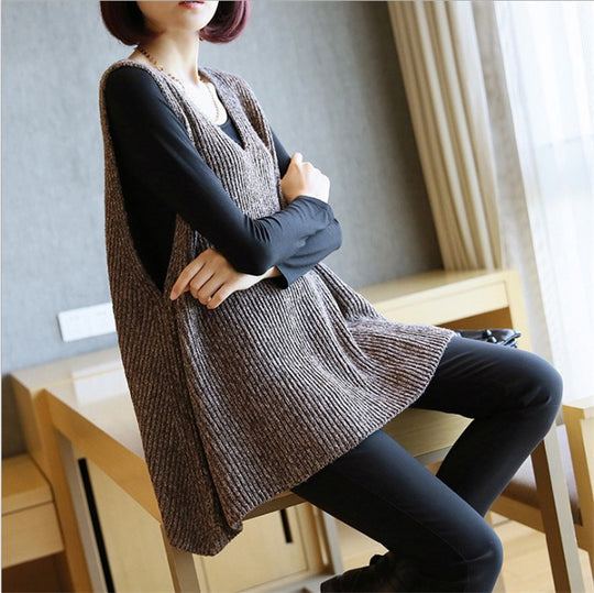 Damen Stricktop mit V-Ausschnitt und luftiger Silhouette EB