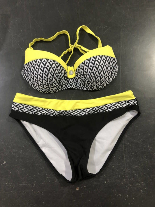 Damen Bikini-Set mit formgebendem Oberteil und modernem Streifenmuster EB