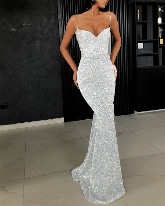Damen Funkelndes Abendkleid im Sleek-Design EB