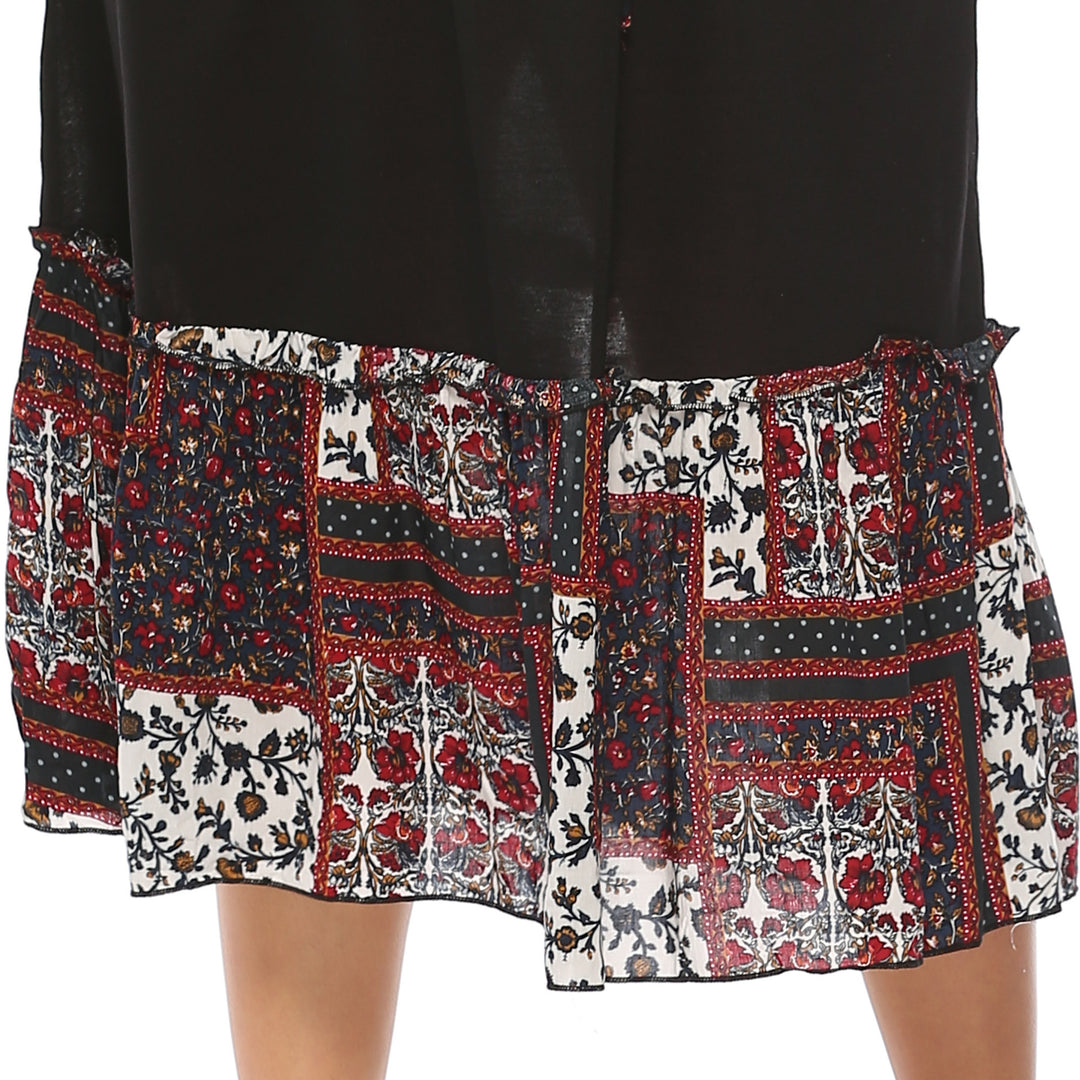 Damen Freizeitkleid mit dekorativer Taillenschnürung und floralen Akzenten EB