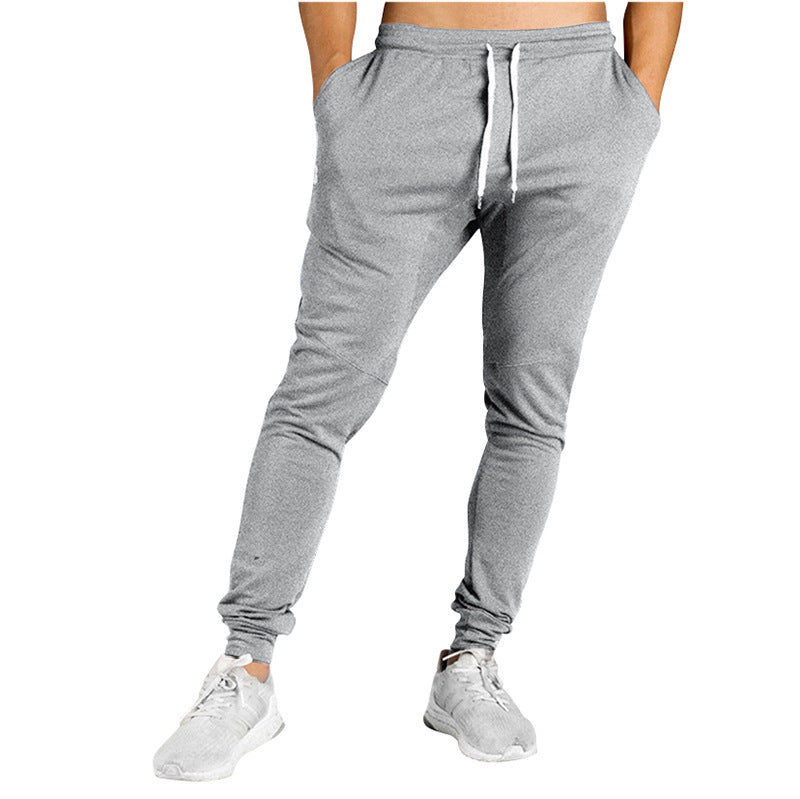 Herren Sportliche Jogginghose mit atmungsaktiver Struktur und seitlichen Streifen EB