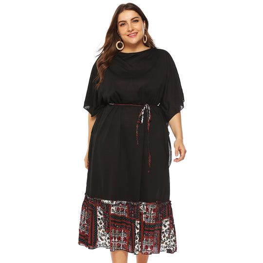Damen Freizeitkleid mit dekorativer Taillenschnürung und floralen Akzenten EB
