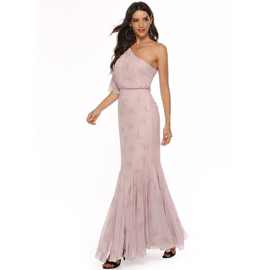 Damen Elegantes Abendkleid mit asymmetrischem Schnitt und schwingendem Saum EB