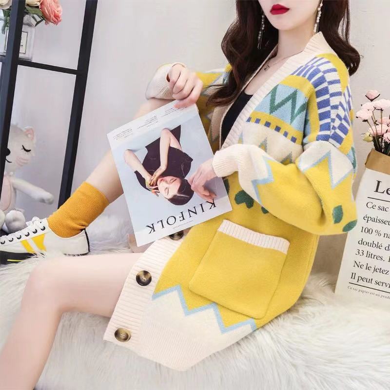 Damen Großer, gemusterter Strickcardigan mit Taschen und Knopfleiste EB