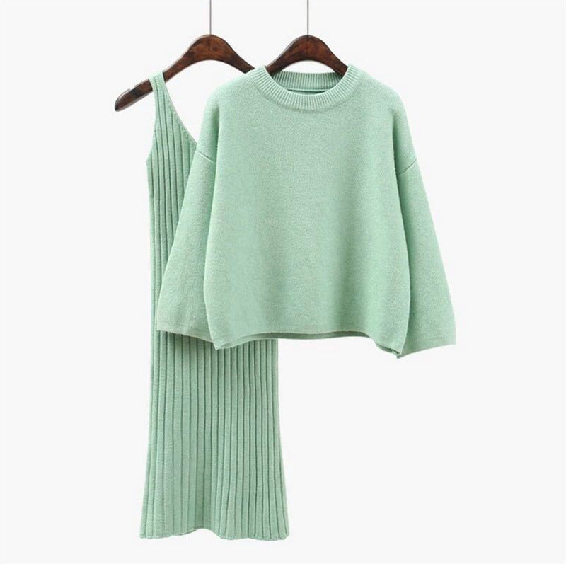 Damen Strick-Set mit lässigem Crop-Pullover und geripptem Maxikleid EB
