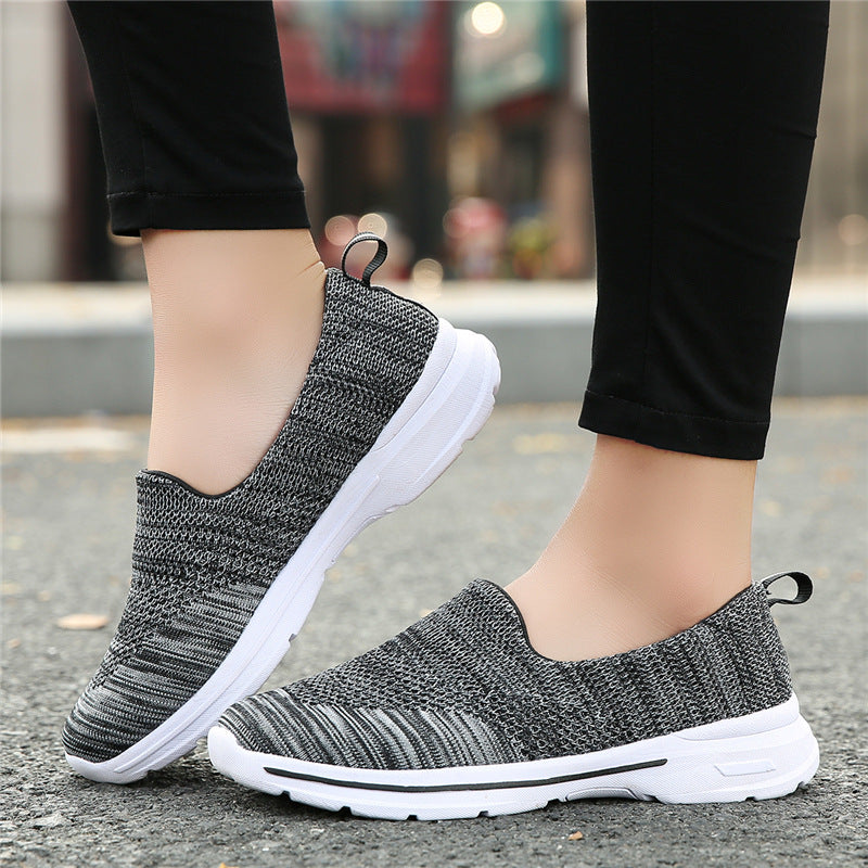 Damen Slip-On Freizeitschuhe mit atmungsaktivem Mesh-Obermaterial EB