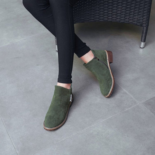 Damen Ankle-Boots aus softem Wildleder mit stabilem Blockabsatz EB