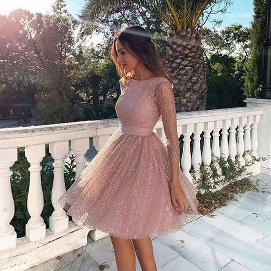 Damen Elegantes Tüllkleid mit Transparenten Ärmeln EB