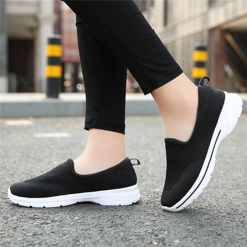 Damen Slip-On Freizeitschuhe mit atmungsaktivem Mesh-Obermaterial EB