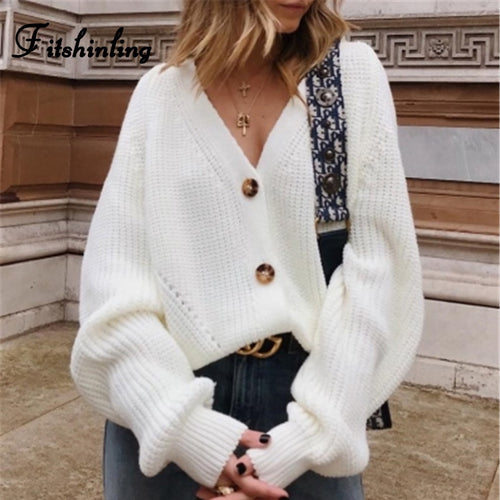 Damen Strickjacke mit oversized Schnitt und dekorativen Knopfdetails EB