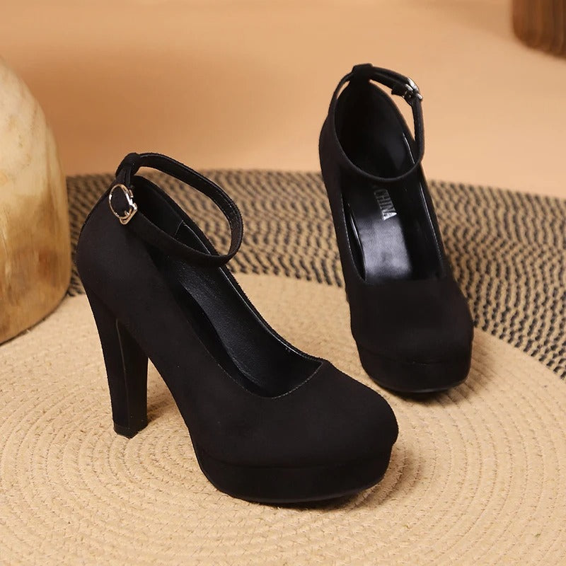 EB | Elegante und Verführerische Hochhackige Schuhe