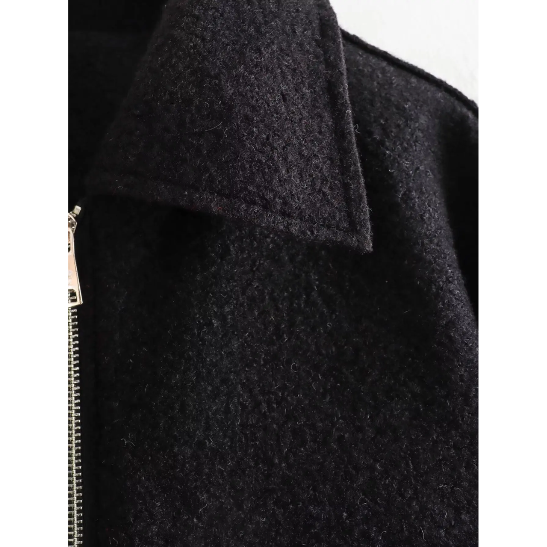 EB | Kühne Eleganz für Frauen