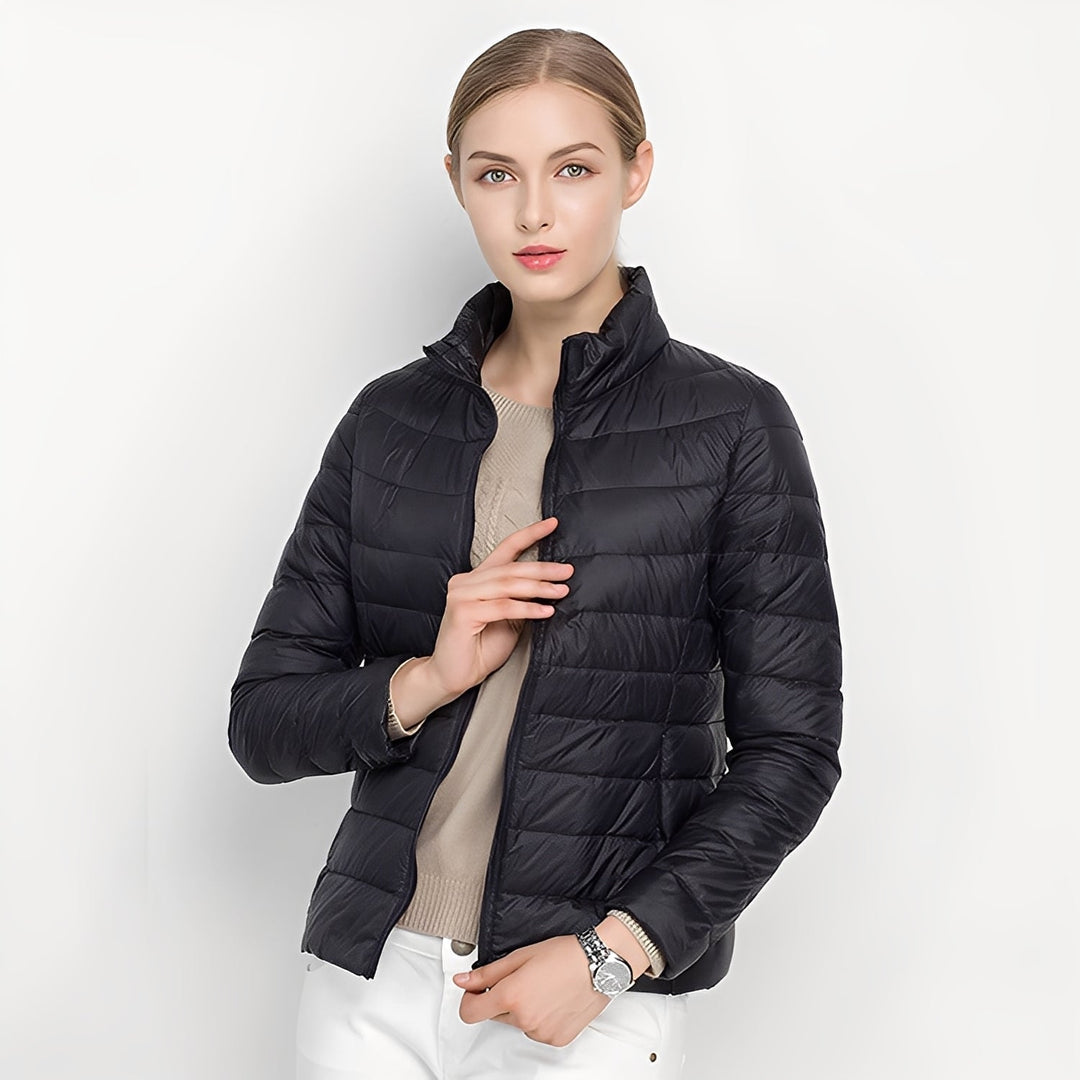 EB | Figurbetonte warme Damen-Steppjacke
