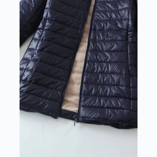 EB | Luxuriöse Fleecegefütterte gepolsterte Jacke mit Kapuze für zusätzlichen Komfort Ideal für Herbst/Winter
