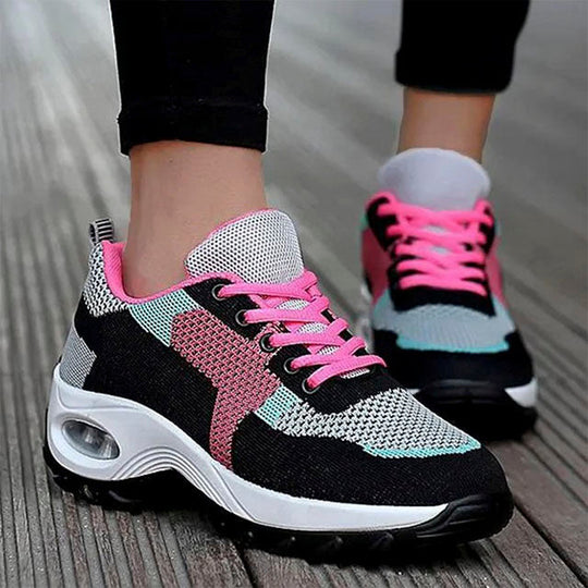 Atmungsaktive Farbblock-Sneaker EB