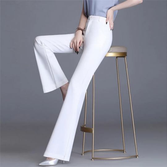 EB | Elegante Enganliegende Hohe Taille Flared Hosen