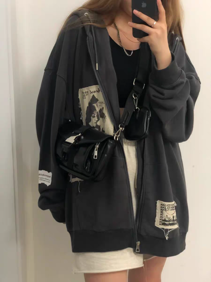 EB | Hoodie mit Gepatchten Bildern Und Reißverschluss