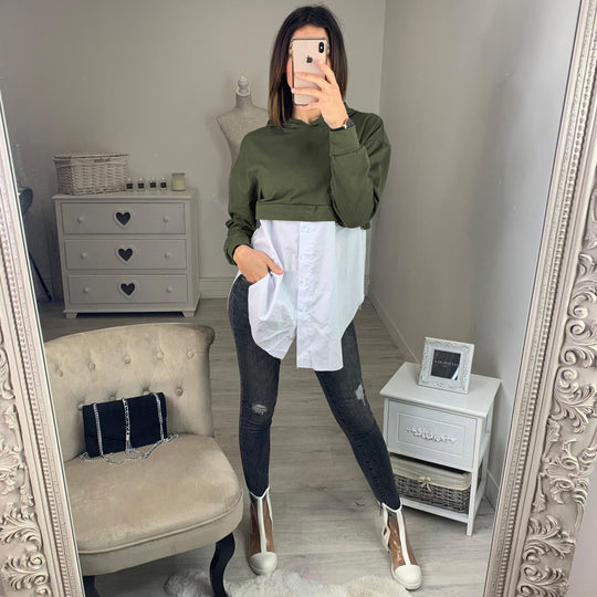 Damen Cropped Hoodie mit modischer Hemdbluse kombiniert EB