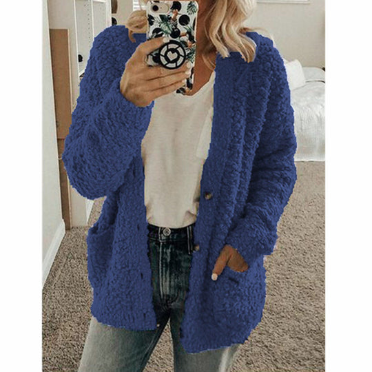 Damen nan locker geschnittener Teddy-Flausch-Cardigan mit dezenter Knopfleiste und aufgesetzten Eingrifftaschen EB