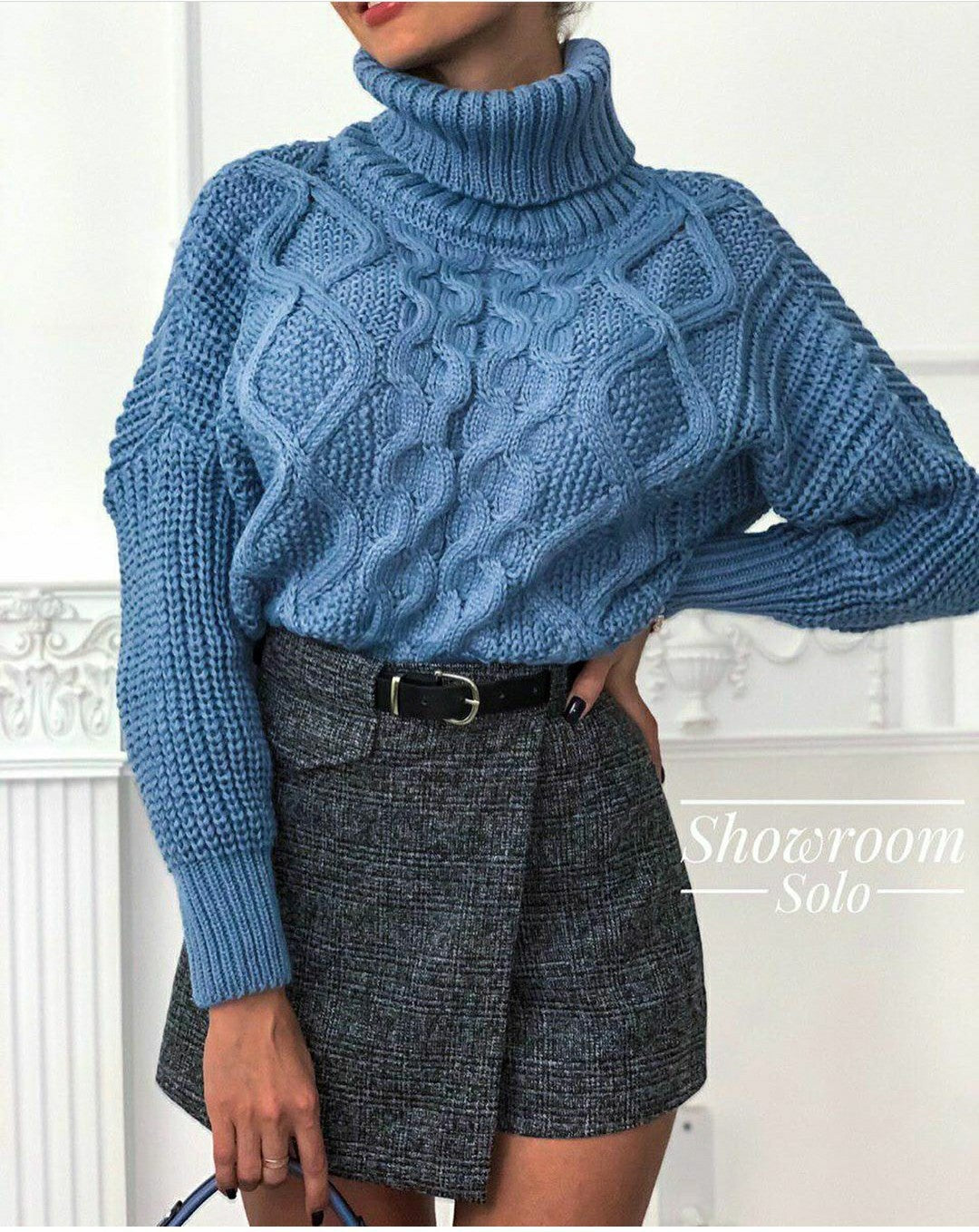 Damen Grobstrickpullover mit hohem Kragen und strukturiertem Zopfdesign EB