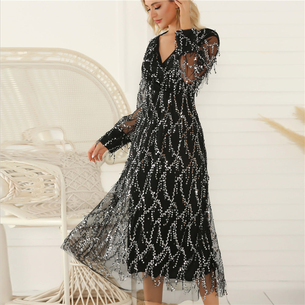 Damen Festliches Maxikleid mit funkelndem Paillettenbesatz und transparenten Ärmeln EB