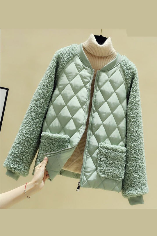 Damen gesteppte Übergangsjacke mit kuscheligem Teddy-Futter und praktischen Taschen EB