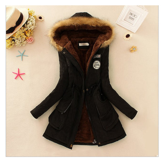 Damen Gesteppte Winterjacke mit Abnehmbarem Kunstfellkragen und Praktischen Aufgesetzten Taschen EB