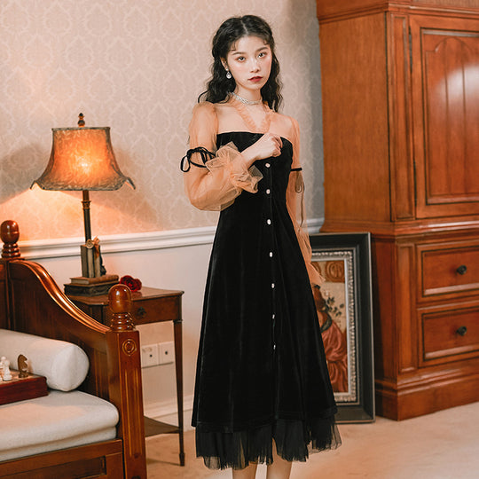 Damen Kleid mit transparenten Puffärmeln und knopfbarem Design EB