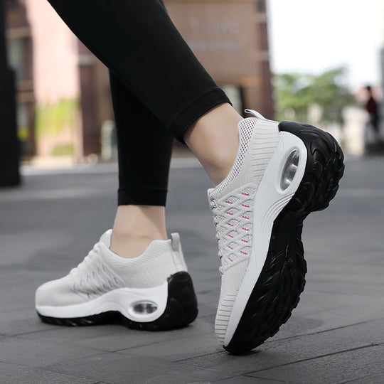 Damen Sportliche Atmungsaktive Sneakers mit dämpfender Sohle EB