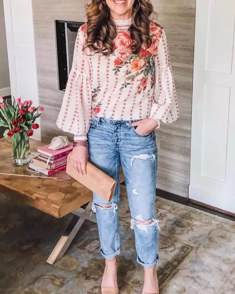 Damen Blumenbluse mit Rüschendetails und voluminösen Ärmeln EB