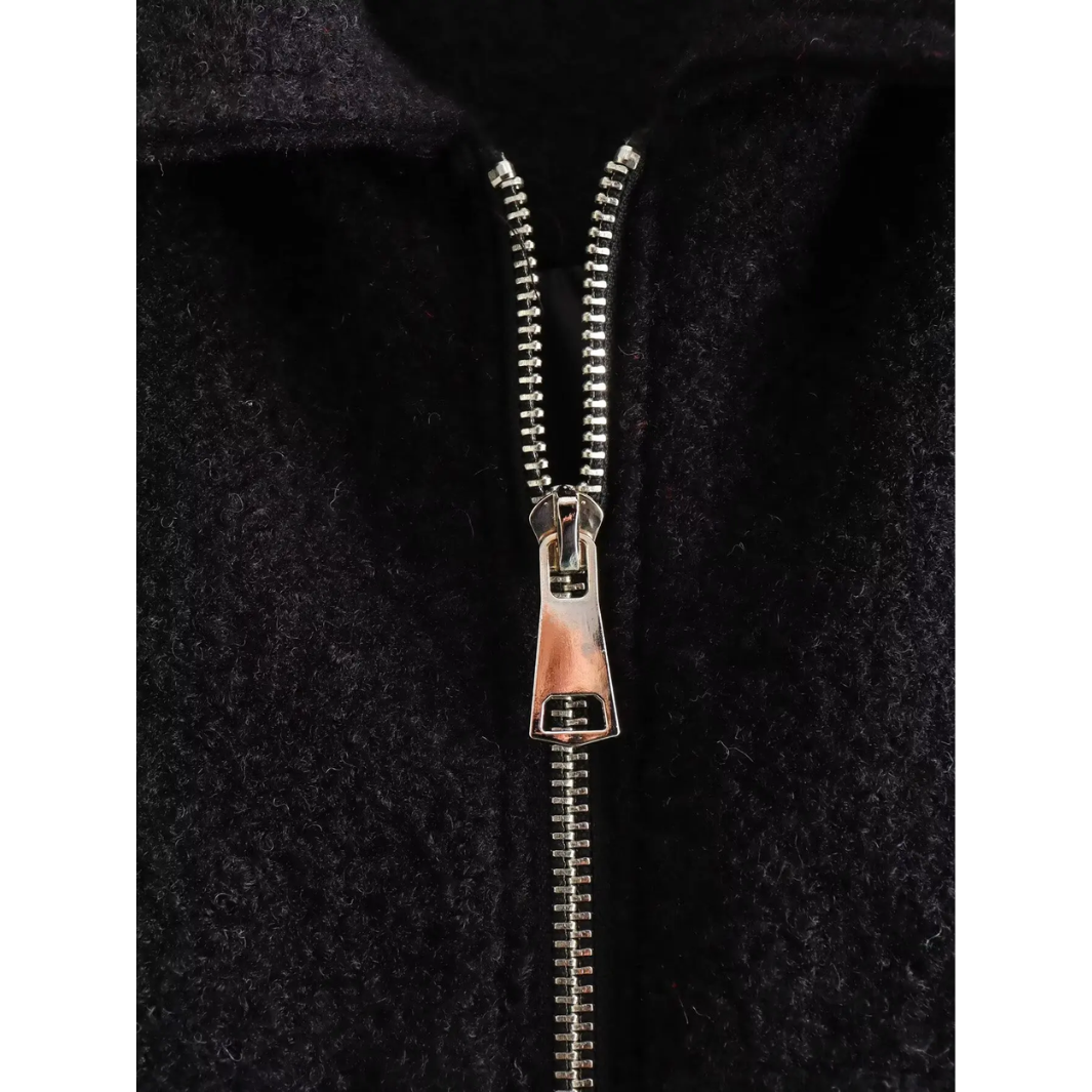 EB | Kühne Eleganz für Frauen