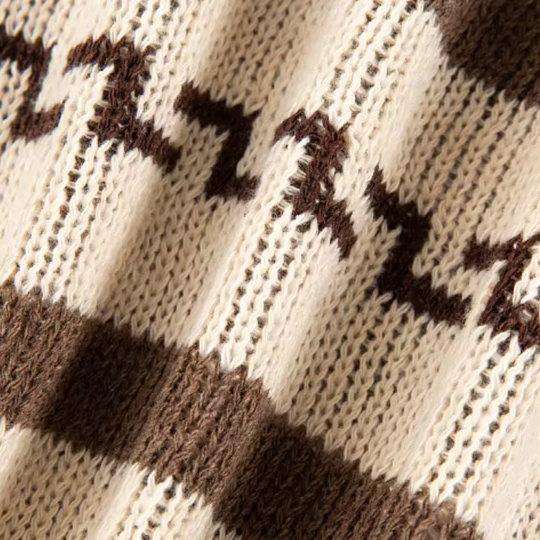 EB | Die Strickjacke für Markante Looks