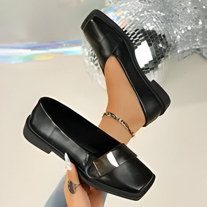 Marianne | Elegante Damen Slipper mit quadratischer Zehe und großer Schnalle EB