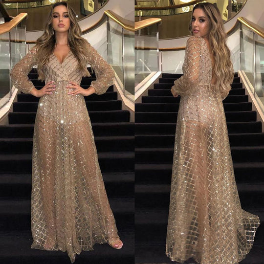 Damen Elegantes Transparenzkleid mit glanzvollen Akzenten EB