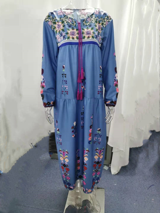 Damen nan besticktes Maxikleid mit langen Ärmeln, Quastenverschluss und folkloristischer Stickerei EB