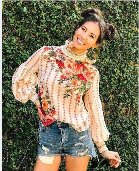 Damen Blumenbluse mit Rüschendetails und voluminösen Ärmeln EB