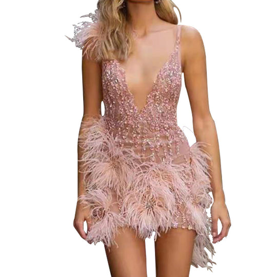 Damen Glamouröses Paillettenkleid mit Federapplikationen EB