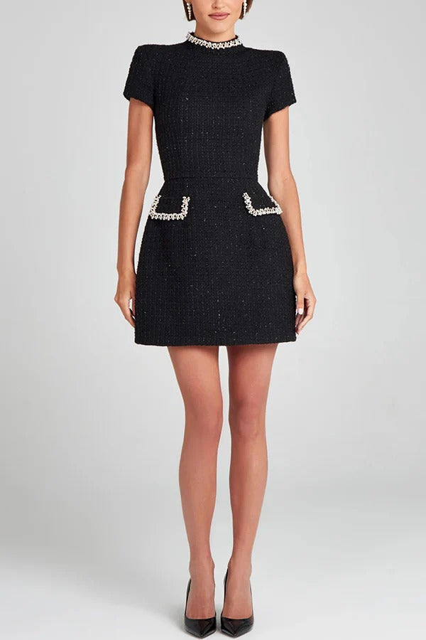 EB | Exquisite und Verspielt Tweed Stoff Perlenbesatz Kurzarm Eingrifftaschen Mini Kleid
