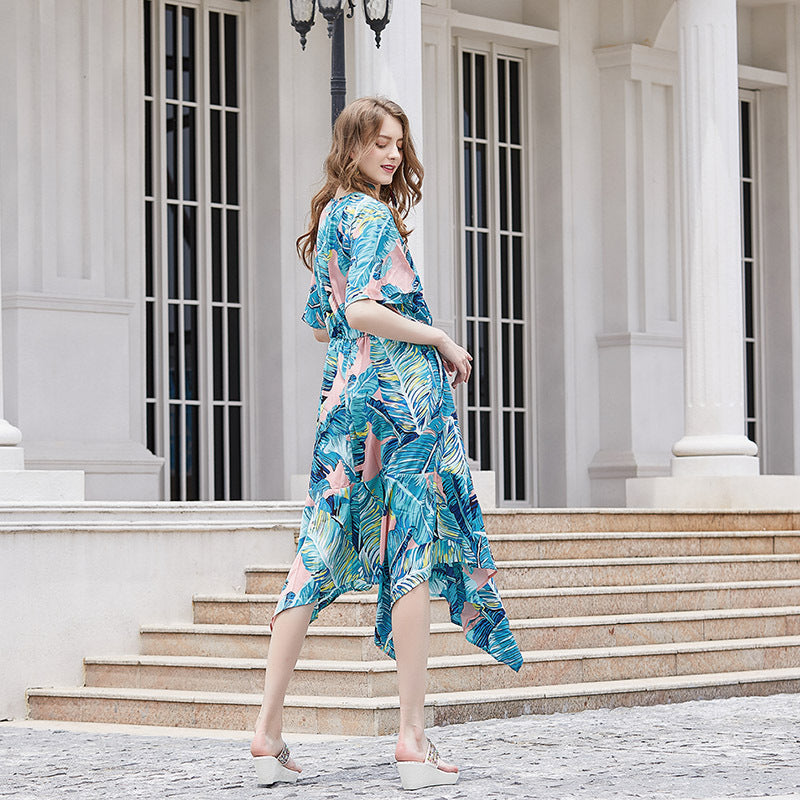 Damen Maxikleid mit asymmetrischem Saum und botanischem Design EB